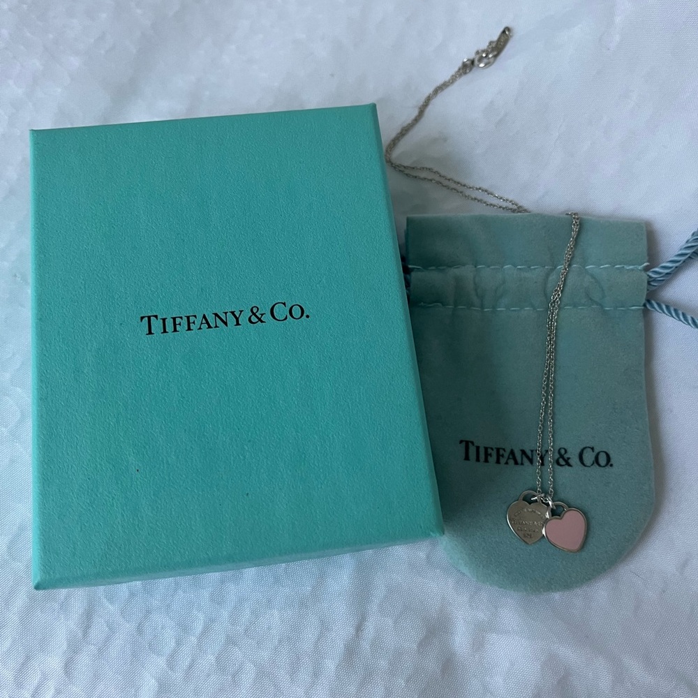 AUTHENTIC TIFFANY & CO HEART PENDANT NECKLACE